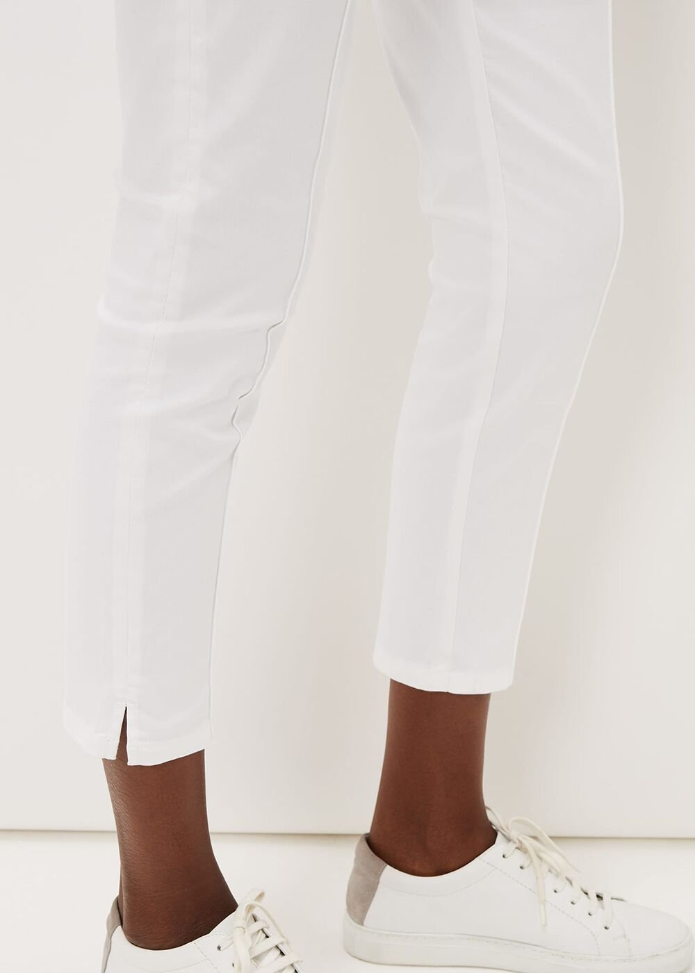Miah Cropped Jegging - White