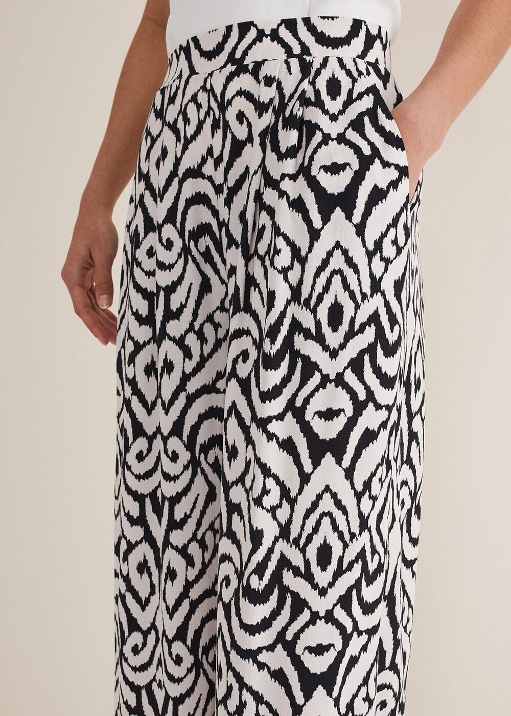 Malaya Printed Wide Leg Culottes - Black/Ivory