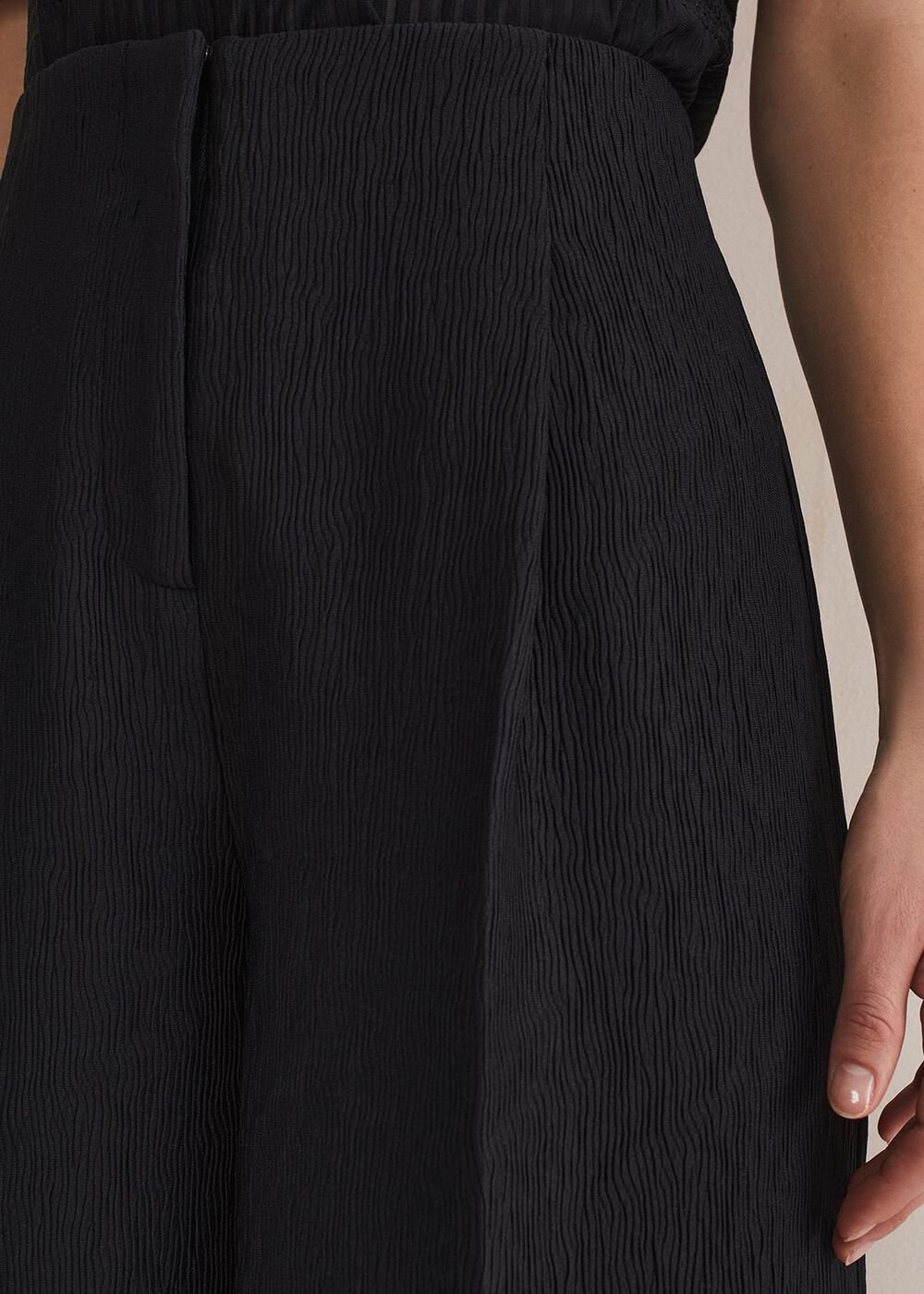Audrea Black Wide Leg Culottes - Black