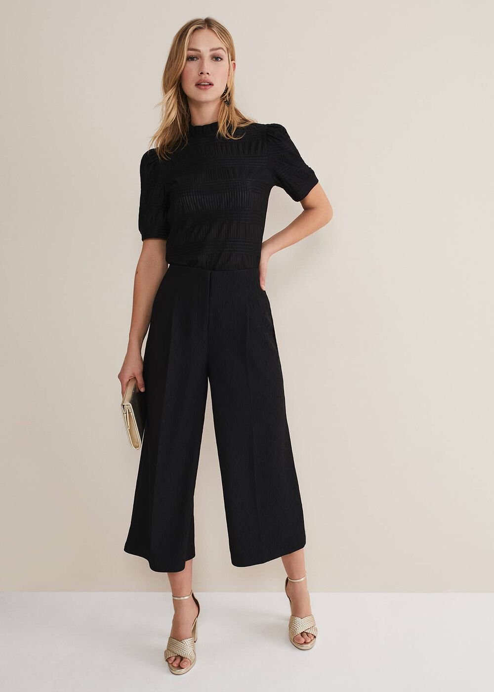 Audrea Black Wide Leg Culottes - Black