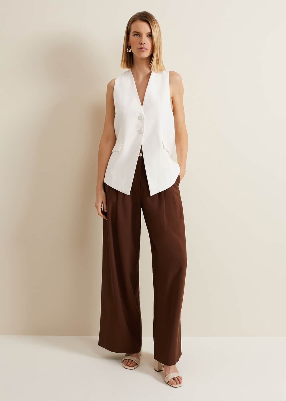 Indiyah Pleated Wide Leg Trousers - Brown