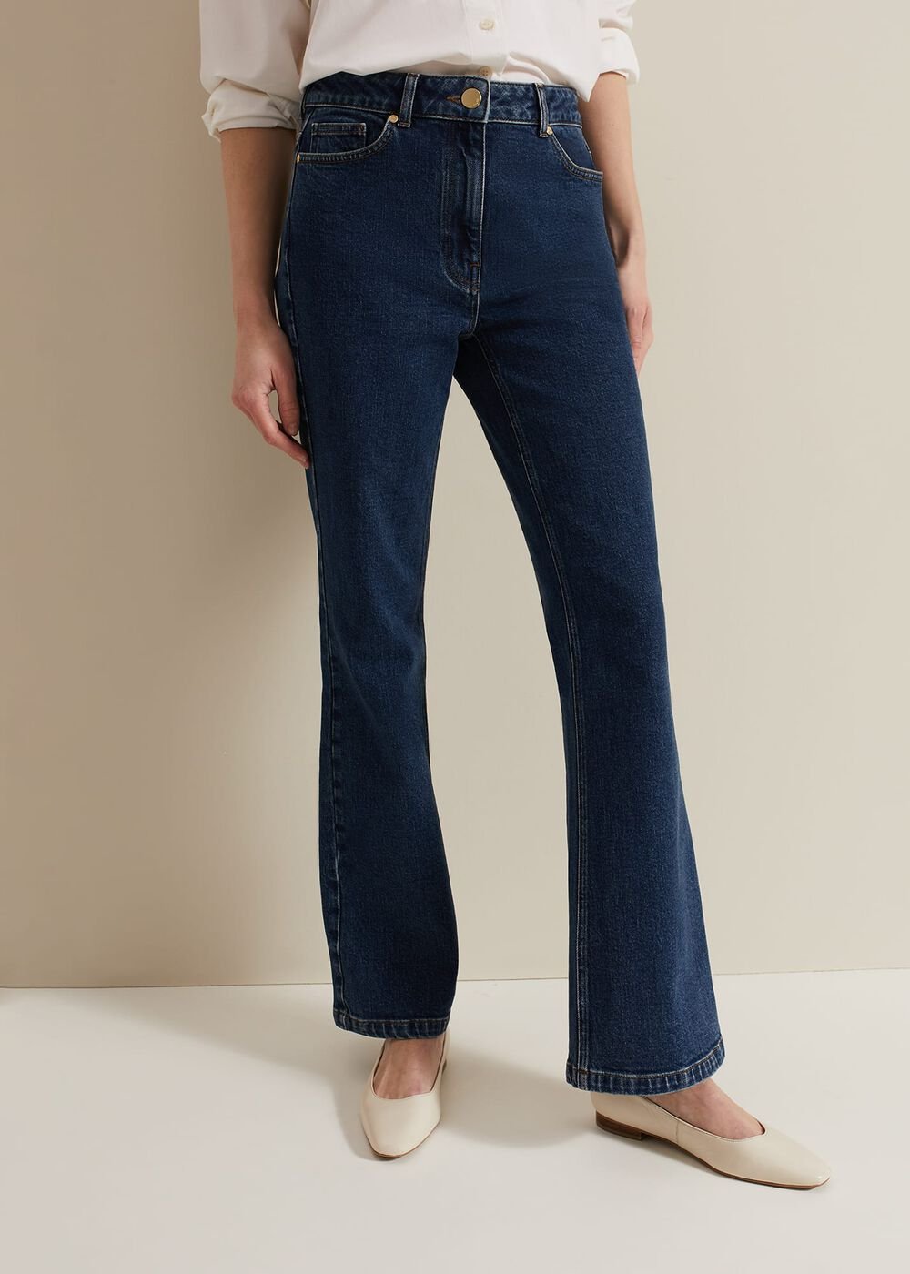 Olivia Bootcut Jean - Mid Wash