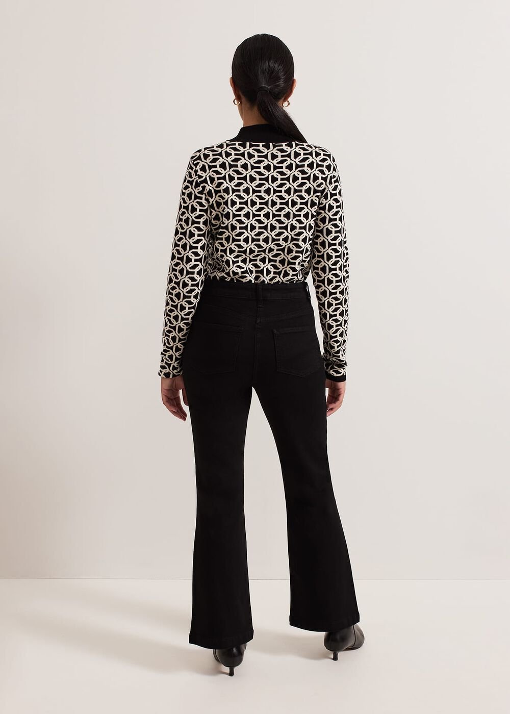 Petite Olivia Bootcut Jean - Black