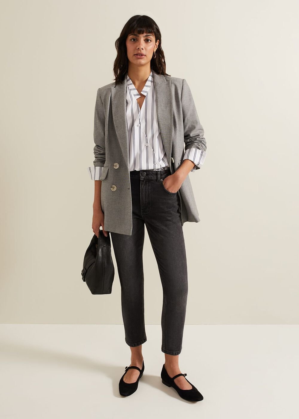 Sara Slim Leg Jeans - Black
