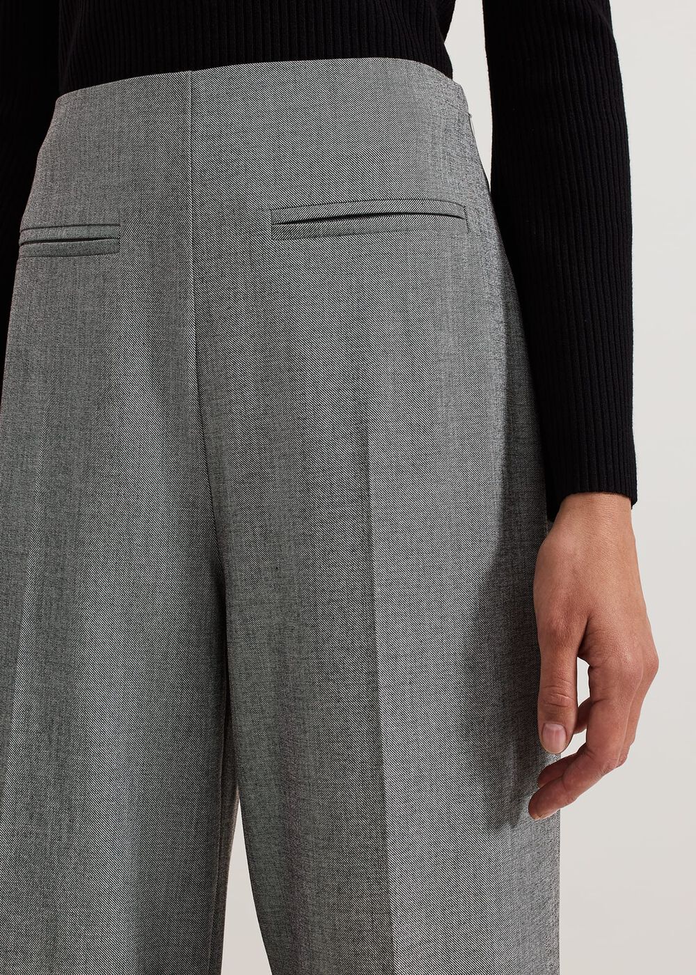 Dilly Pleat Detail Wide Leg Trouser - Grey
