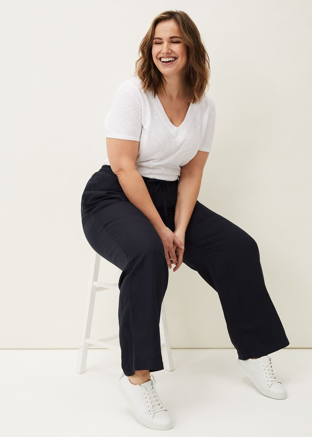 Bethany Linen Trousers - Navy