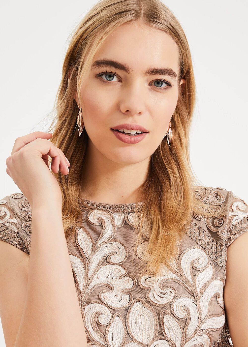 Perdy Tapework Lace Dress - Latte/Cream