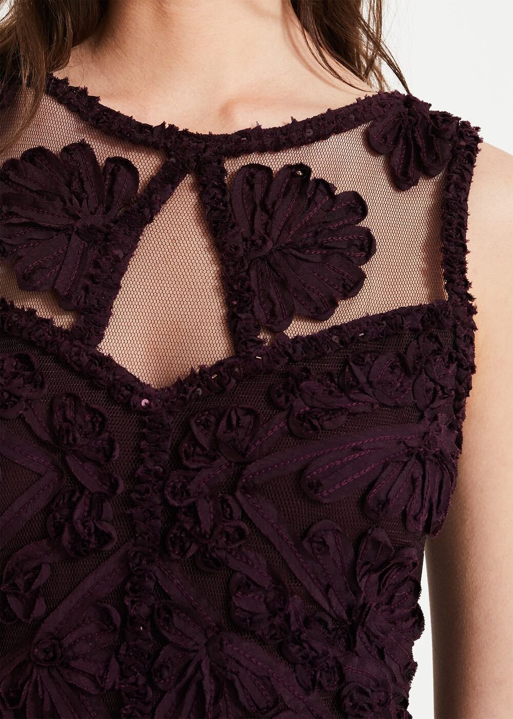 Anoushka Tapework Lace Maxi Dress - Burgundy
