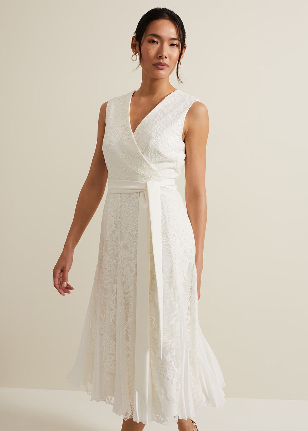 Caterina Embroidered Flared Wedding Dress - Pale Cream