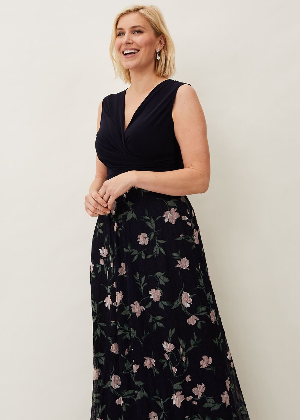 Leigh-Ann Floral Maxi Dress - Navy/Multi