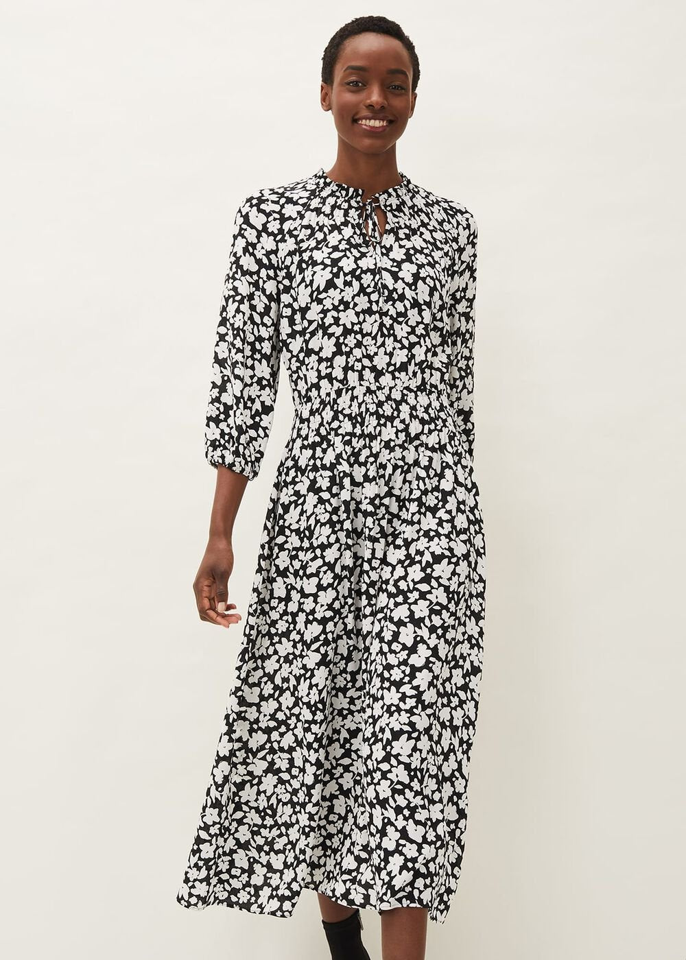 Phillipa Floral Midaxi Dress - Black/Nude