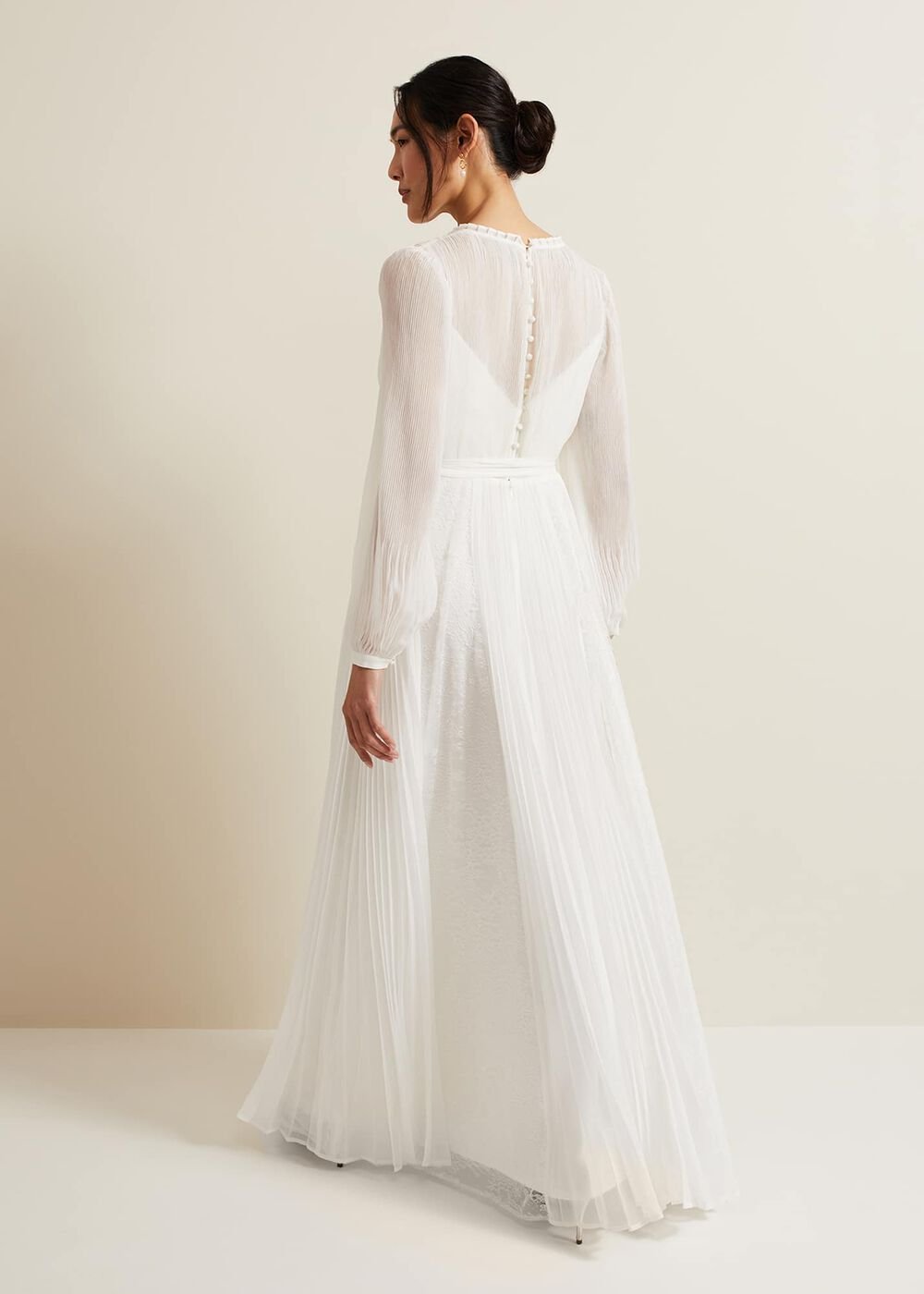 Mariana Pleated Lace Wedding Dress - Pearl