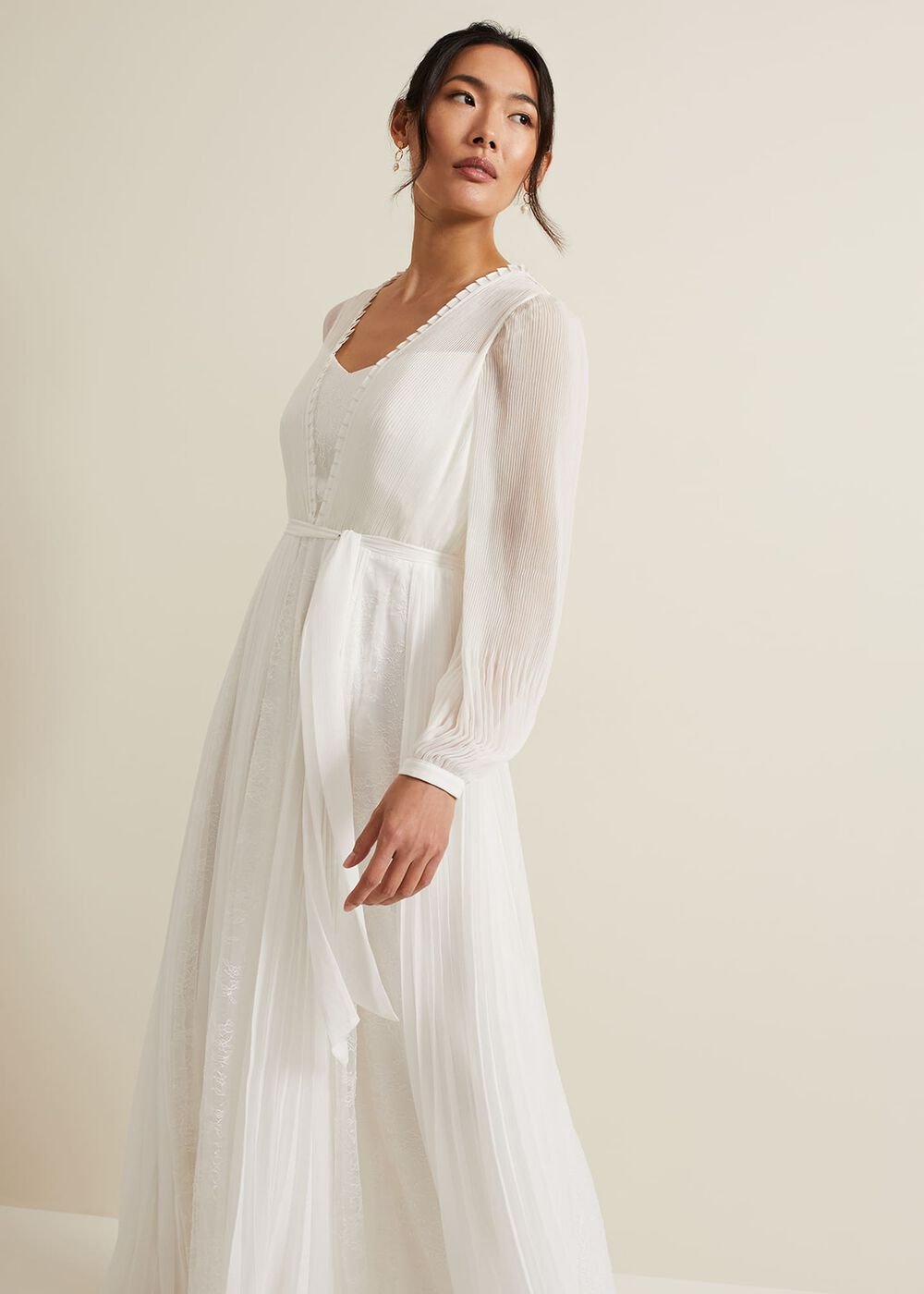 Mariana Pleated Lace Wedding Dress - Pearl