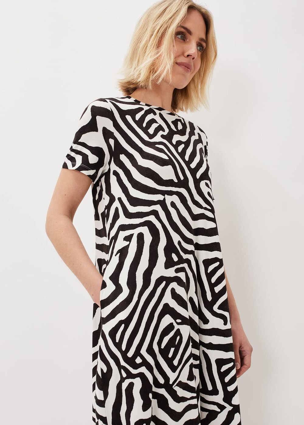 Isabelle Zebra Print Dress - Black/Ivory