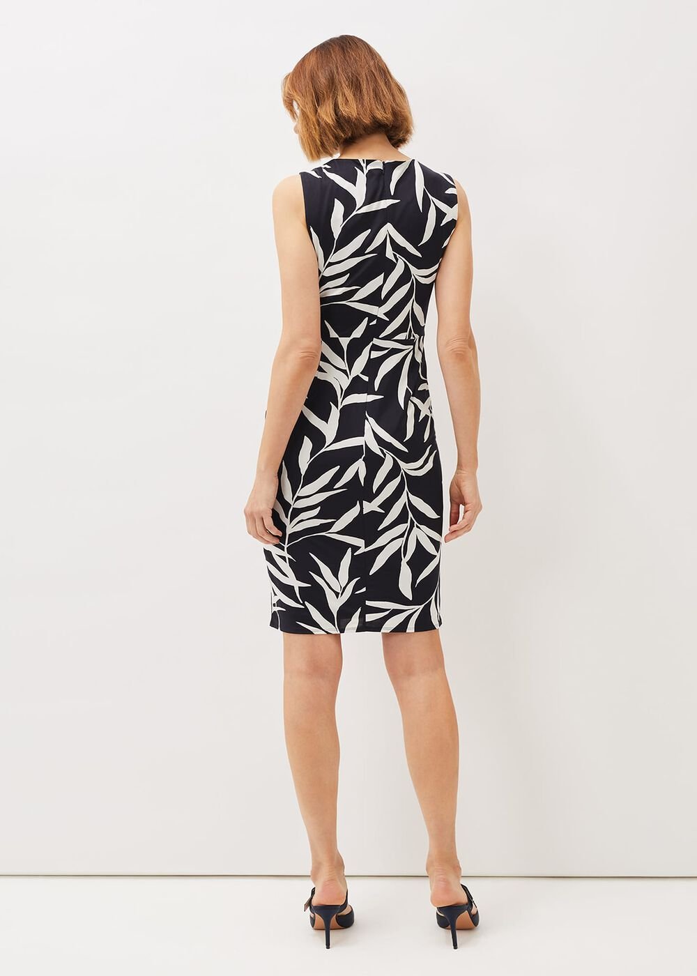 Amber Leaf Print Fitted Jersey Dress - Navy/Ivory