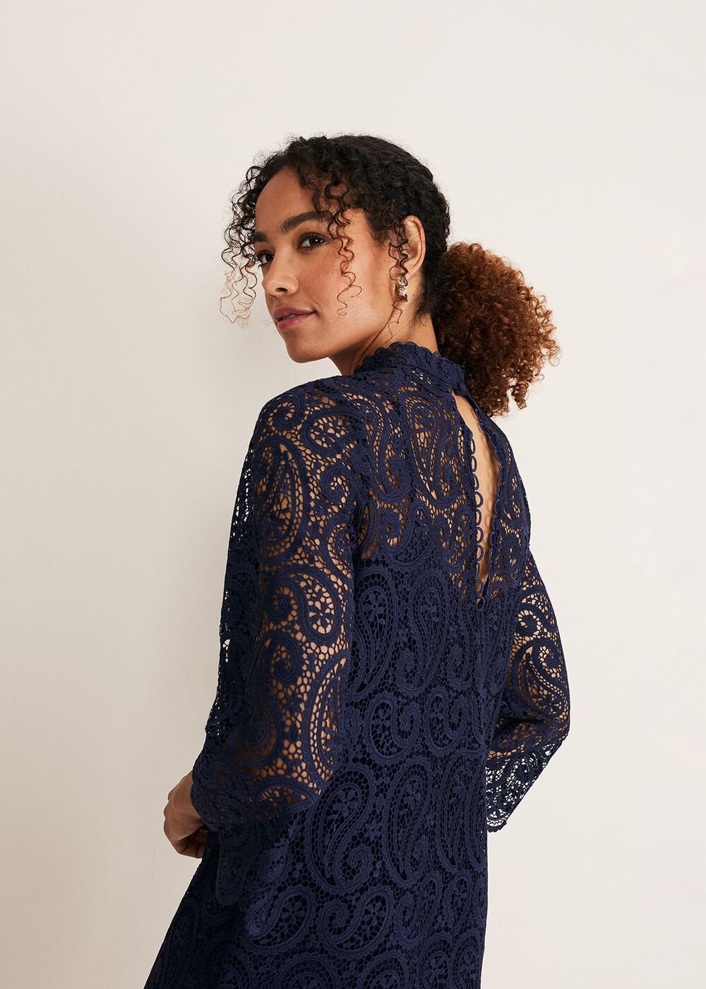 Verity Lace Shift Dress - Navy