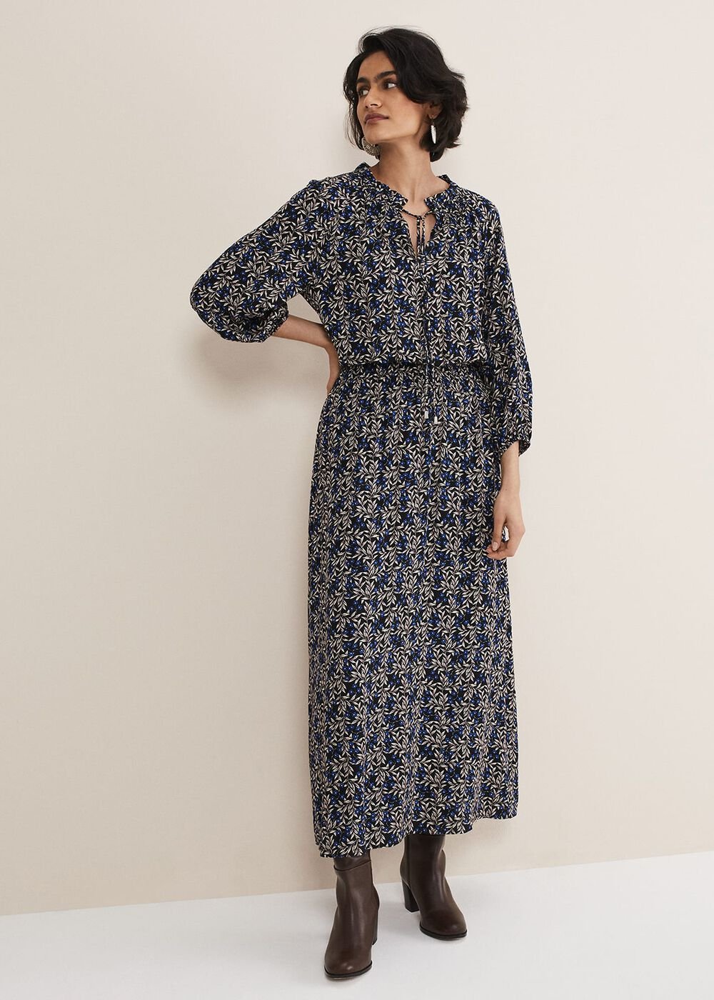 Phillipa Poppy Midi Dress - Navy