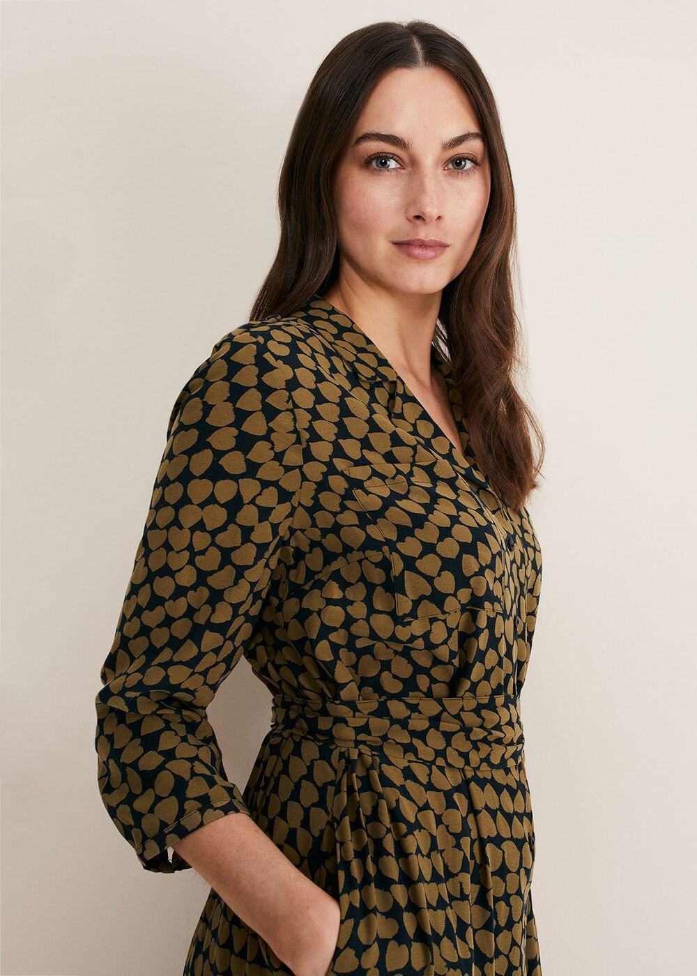 Kesia Hearts Swing Dress - Khaki/Black