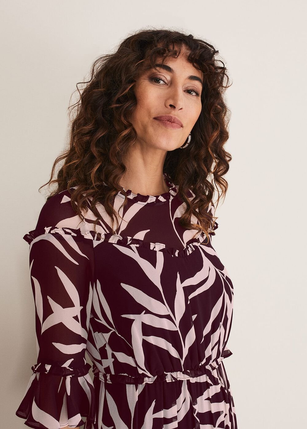 Amber Leaf Print Tiered Dress - Black/Blush