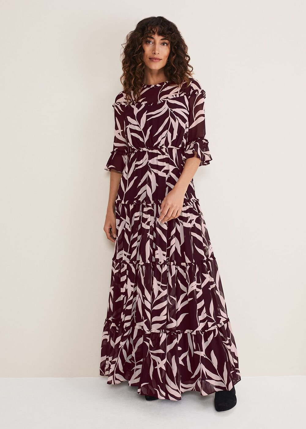 Amber Leaf Print Tiered Dress - Black/Blush
