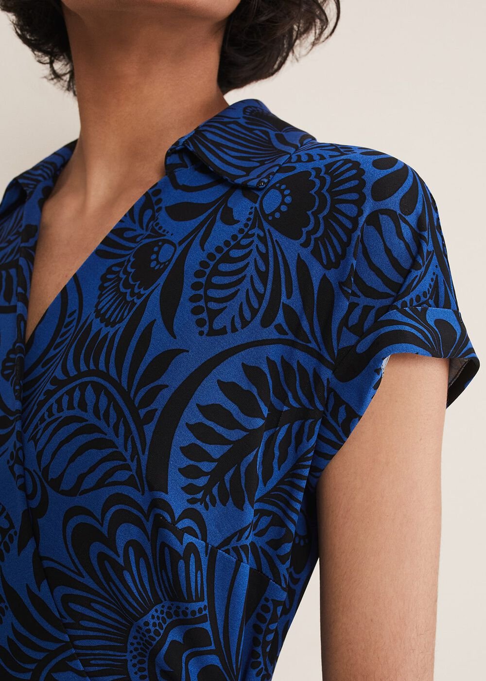 Mara Abstract Print Wrap Dress - Blue/Black