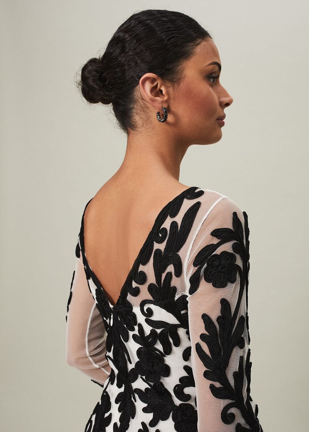 Ria Tapework Dress - Black/White