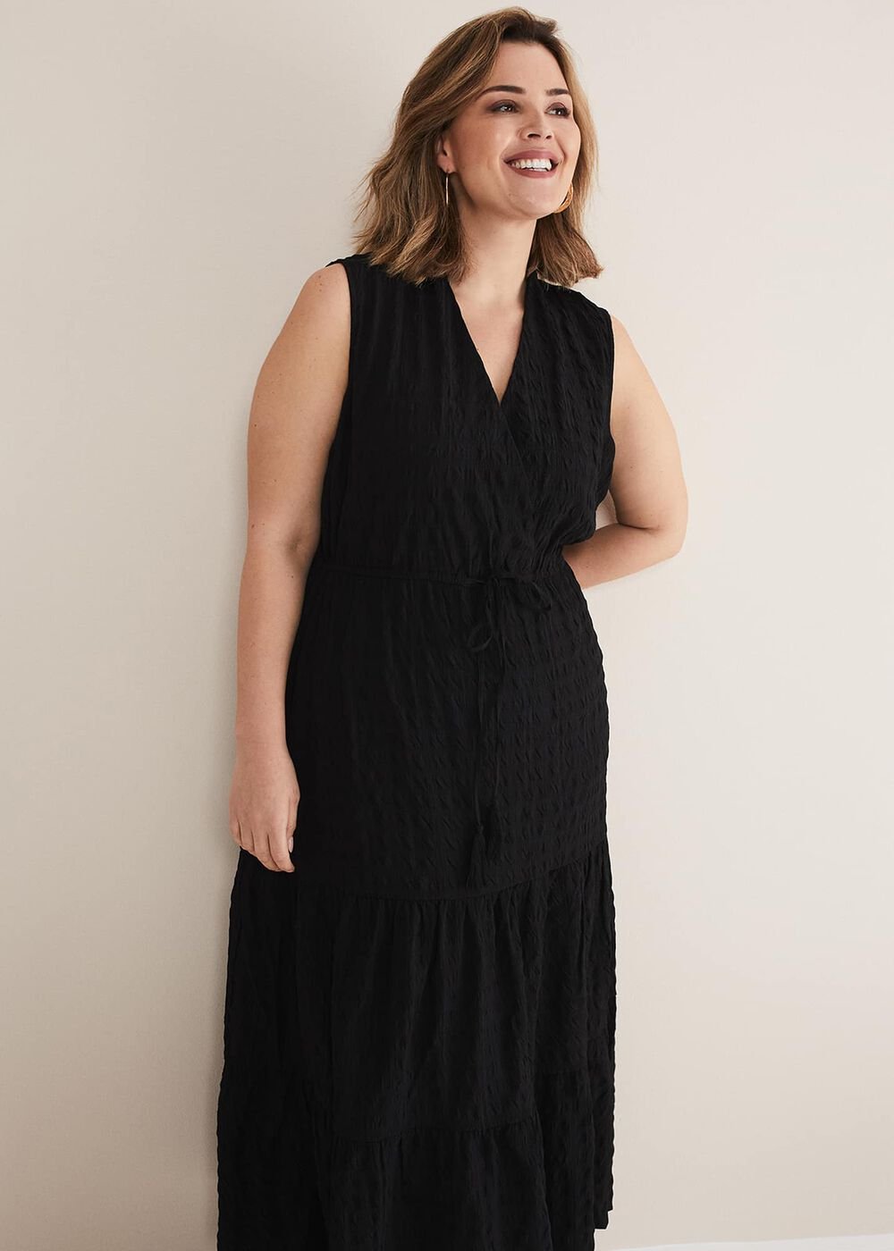 Anika Textured Sleeveless Midi Dress - Black