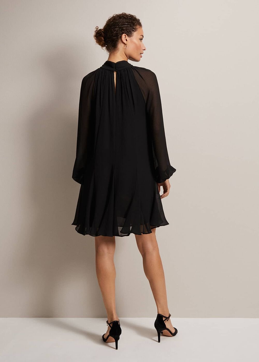 Black Swing Mini Dress With Twisted Neckline - Black