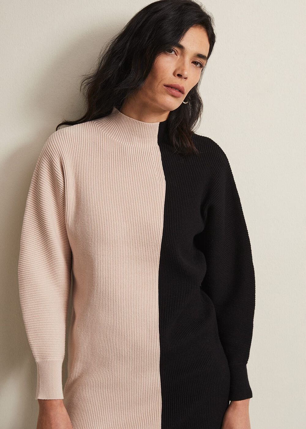 Tamina Colour Block Knitted Tunic Mini Dress - Black/Multi