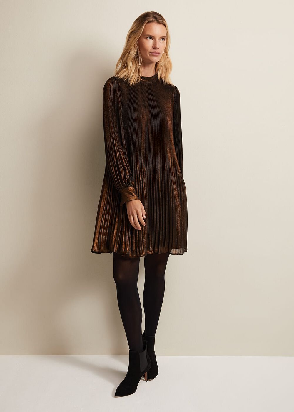 Annabel Foil Dress - Gold