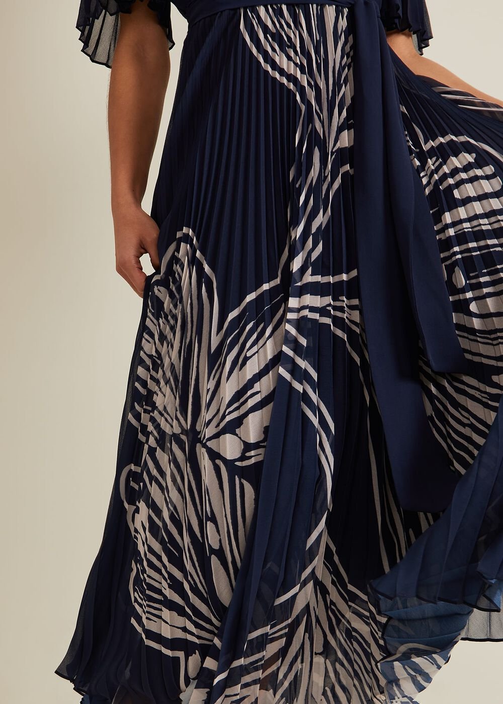 Petite Abigail Printed Pleat Midaxi Dress - Multi-Coloured