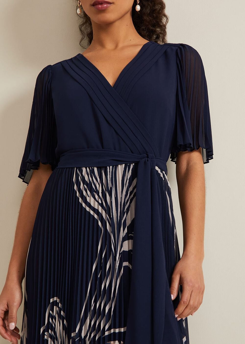 Petite Abigail Printed Pleat Midaxi Dress - Multi-Coloured