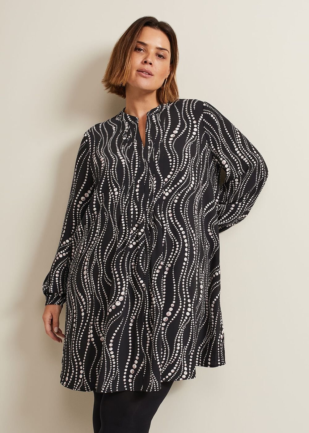 Patsy Pearl Swing Mini Dress - Black/Ivory