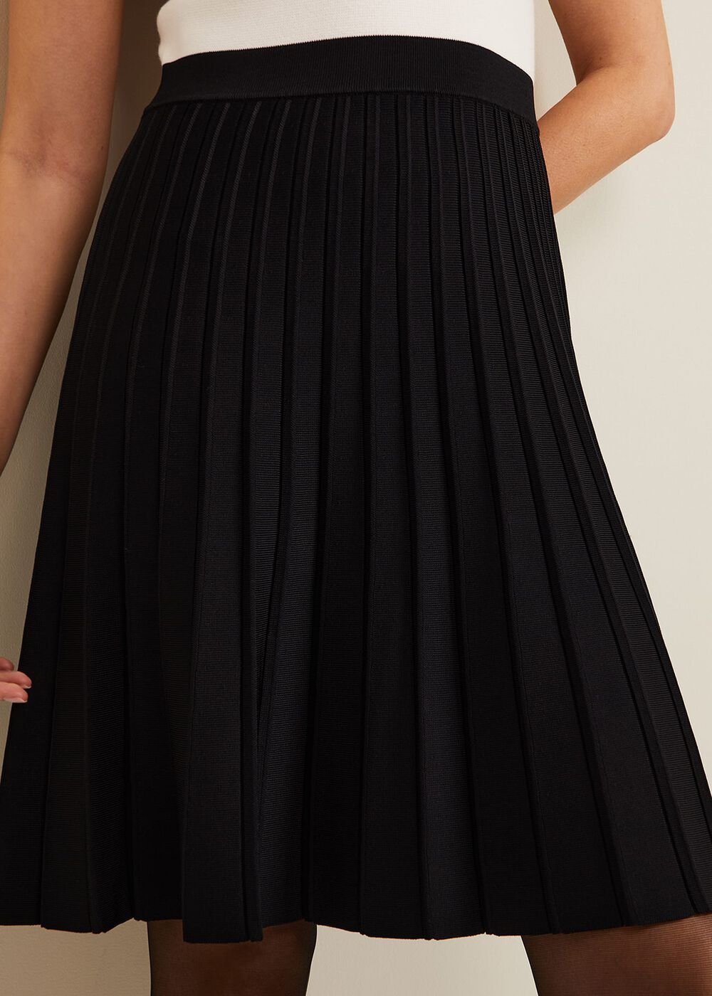 Libby Textured Knit Dress - Black/Ivory