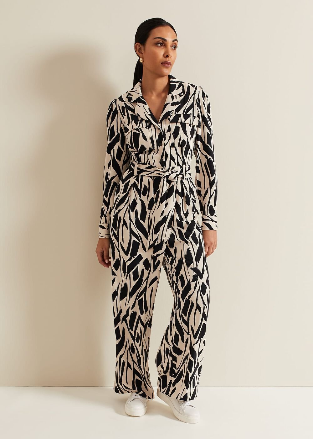 Petite Constance Geo Jumpsuit - Black