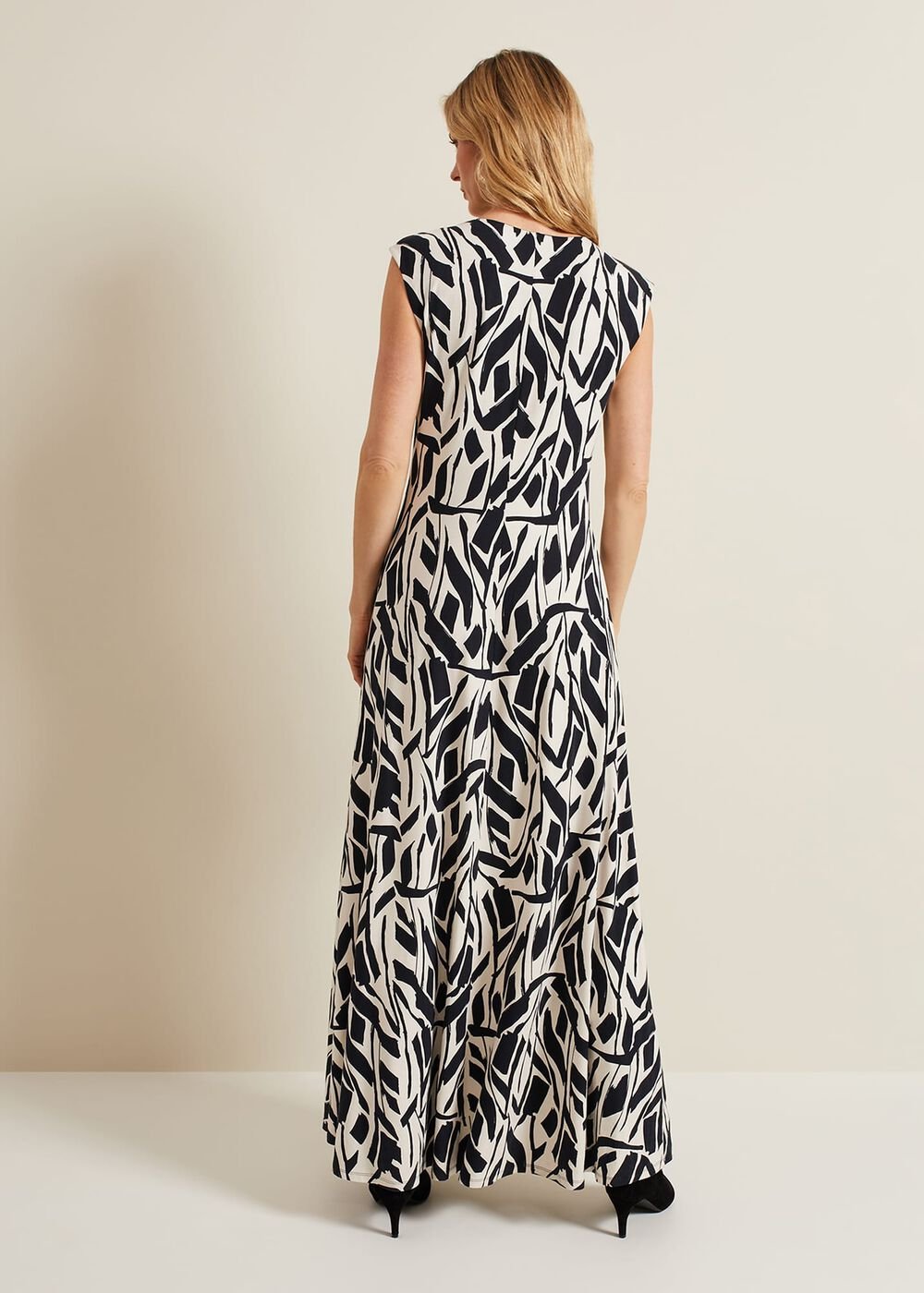 Kristy Geo Maxi Dress - Black Multi