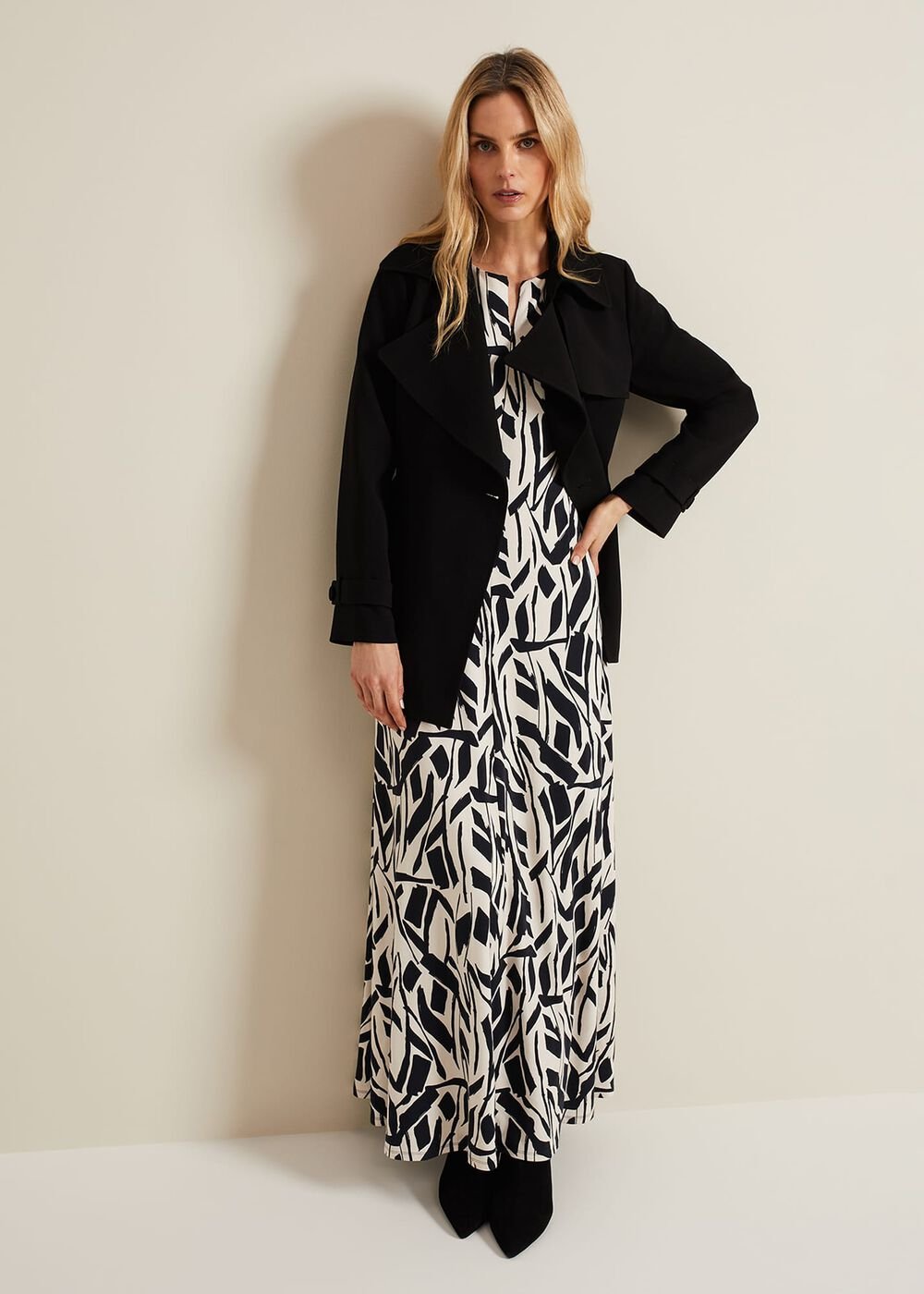 Kristy Geo Maxi Dress - Black Multi