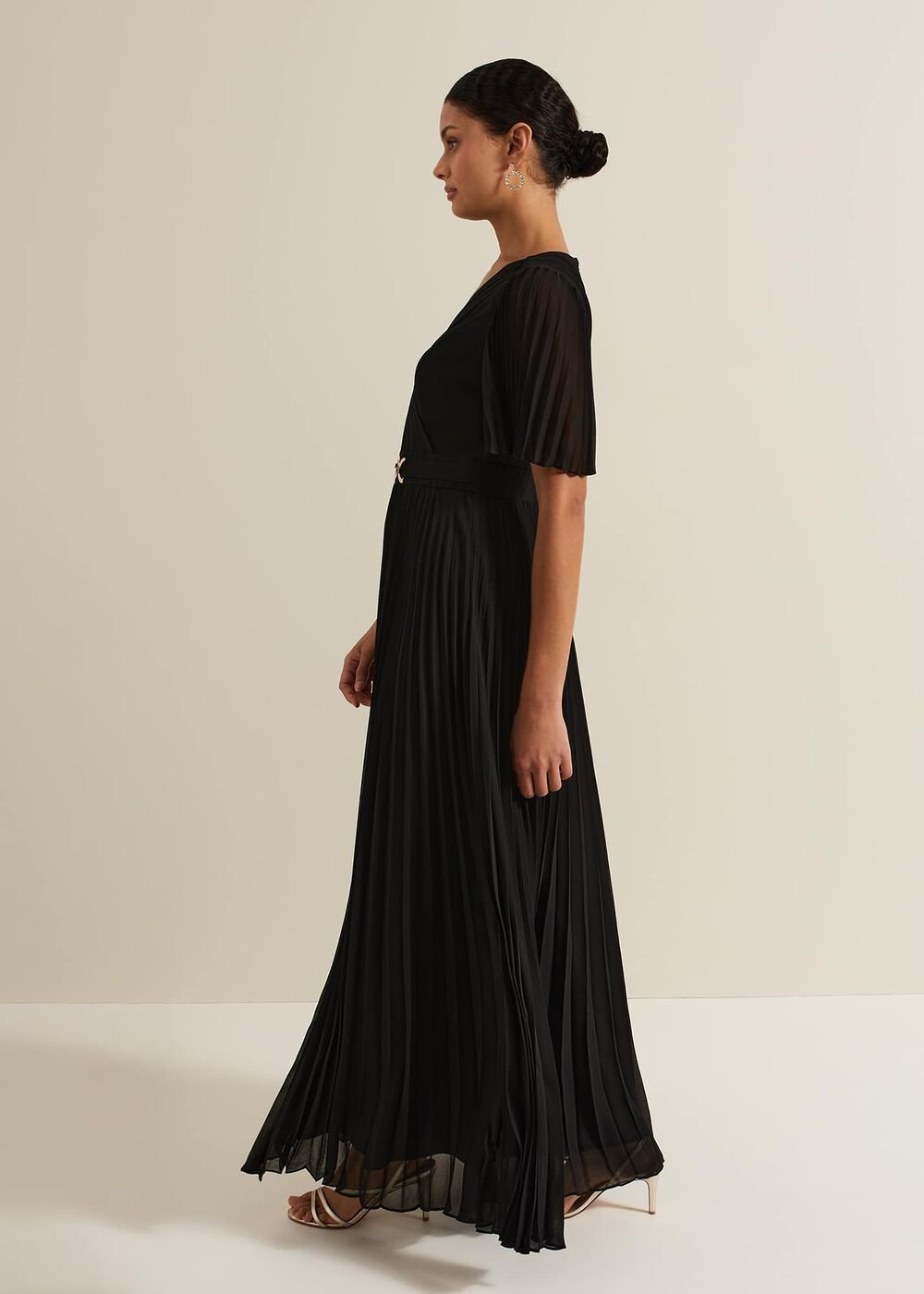 Yasmina Pleated Maxi Dress - Black