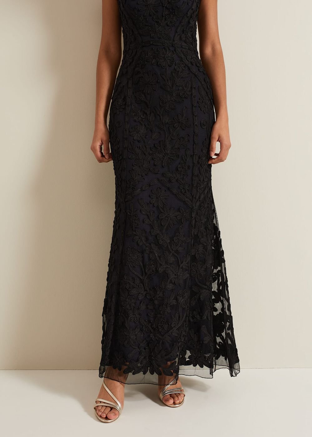 Wenda Tapework Maxi Dress - Multi-Coloured