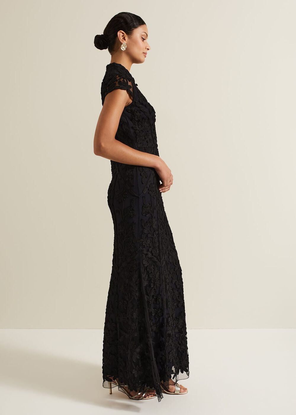Wenda Tapework Maxi Dress - Multi-Coloured