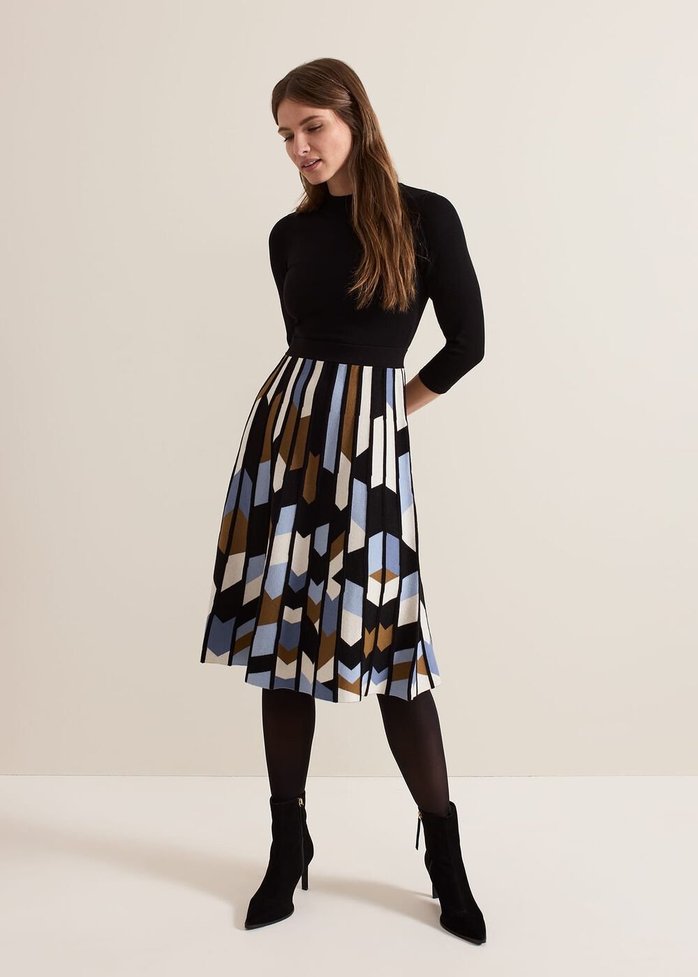 Petite Maci Pleated Sunray Midi Dress - Black Multi