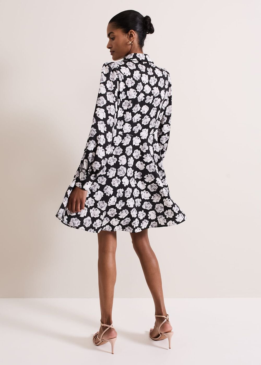 Selika Floral Swing Mini Dress - Black/Multi