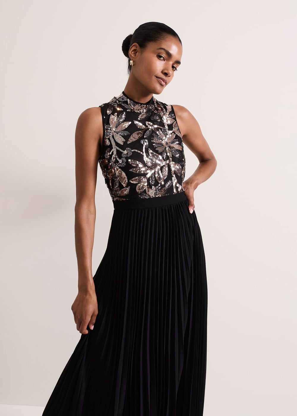 Emalise Sequin Pleat Maxi Dress - Black/Multi