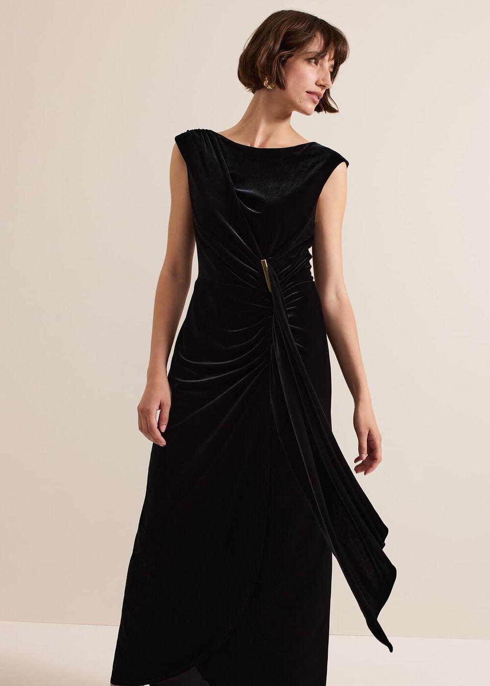 Donna Black Velvet Maxi Dress - Black