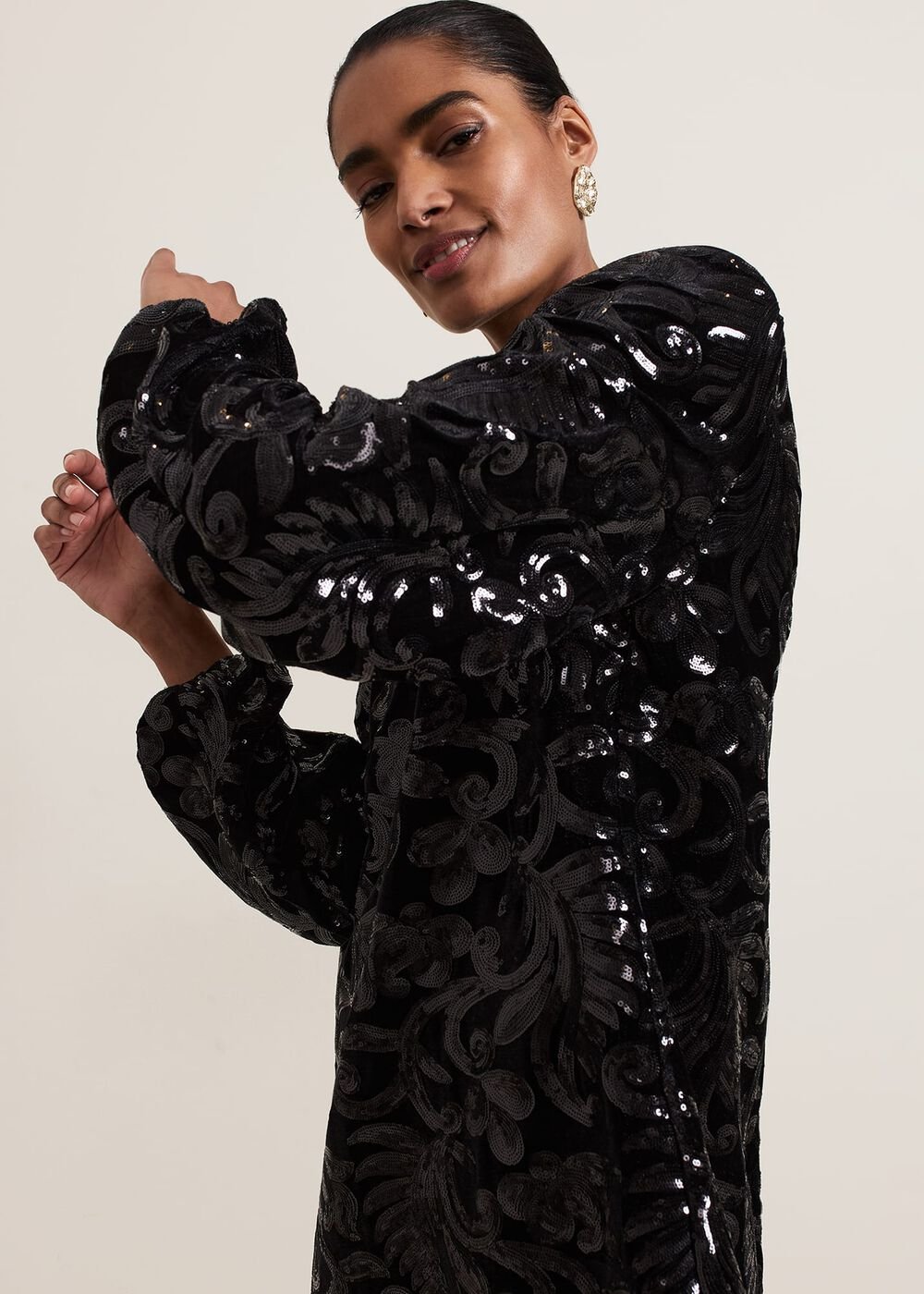 Trudy Black Sequin Velvet Shift Dress - Black