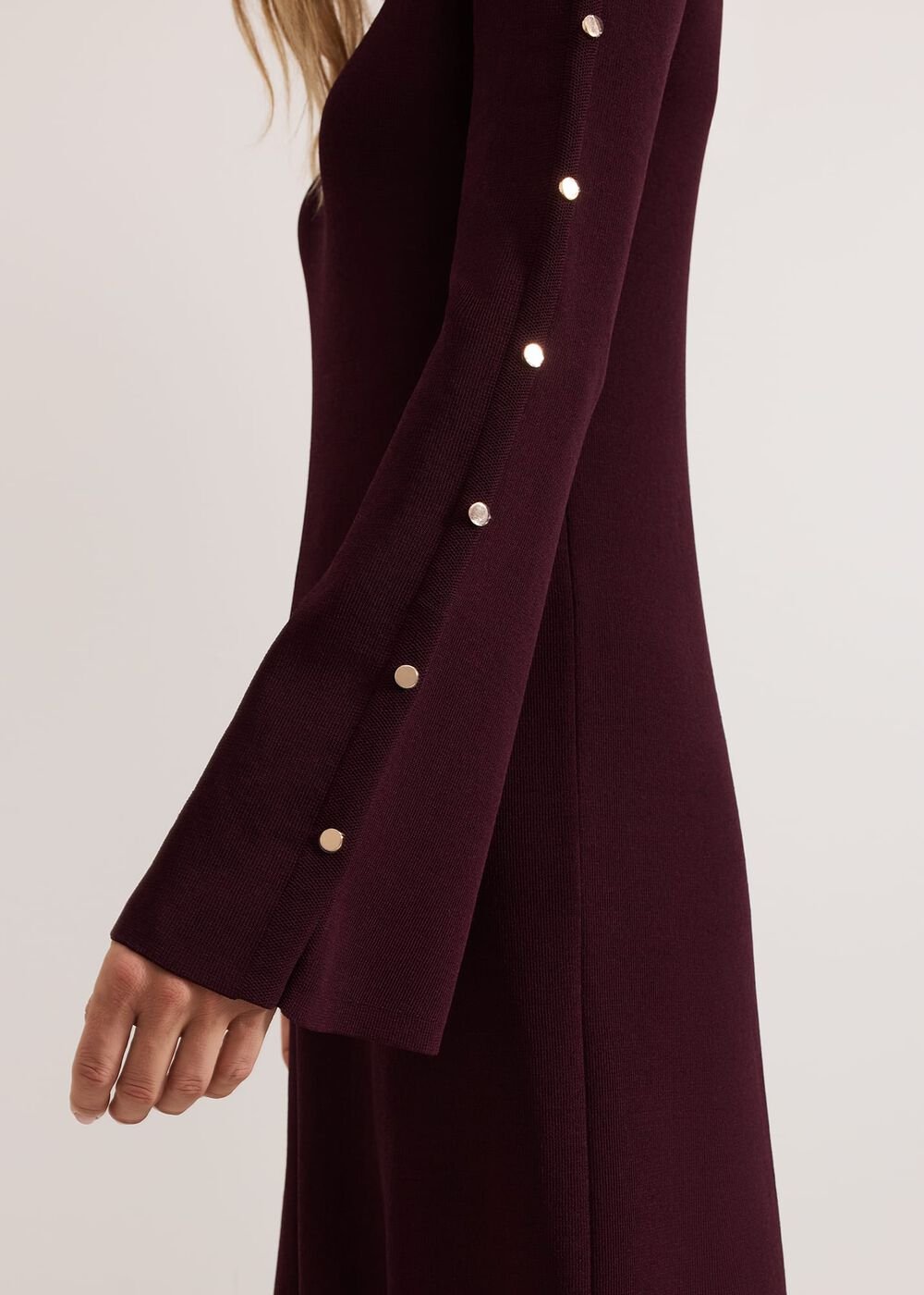 Romy Studd Sleeve Knit Shift Dress - Burgundy