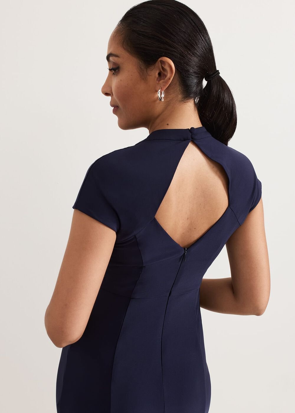 Petite Daisy Navy Ruched Maxi Dress - Navy