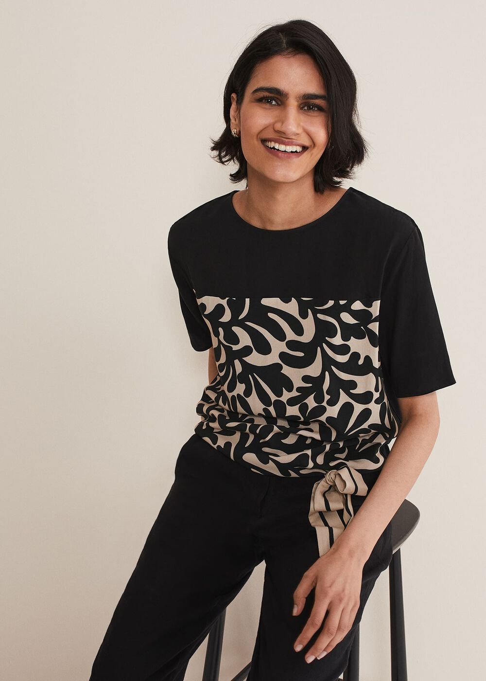 Arie Abstract Top - Stone/Black