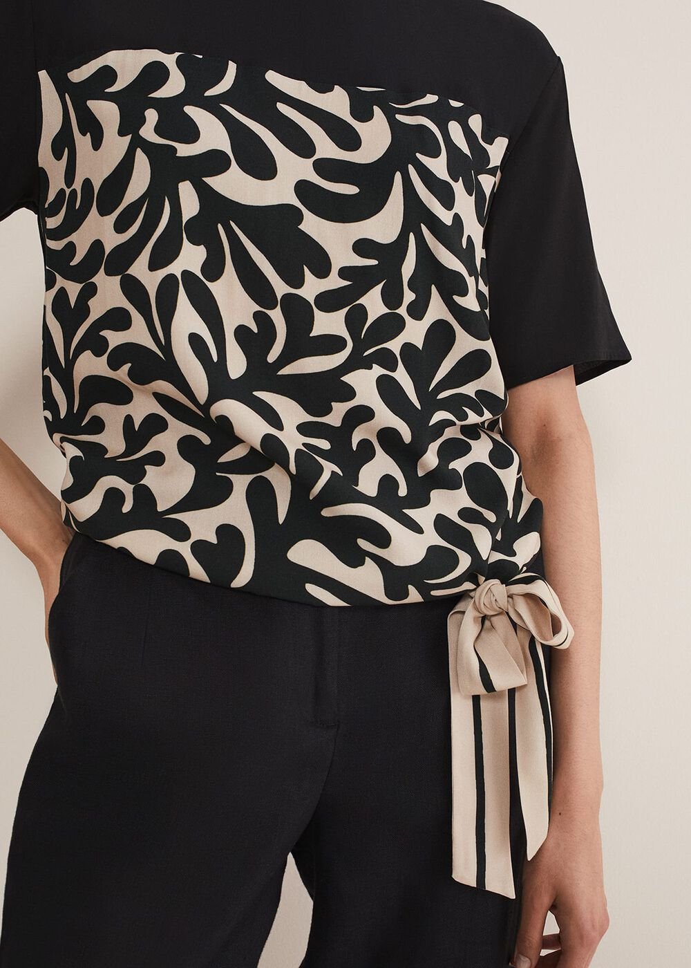 Arie Abstract Top - Stone/Black