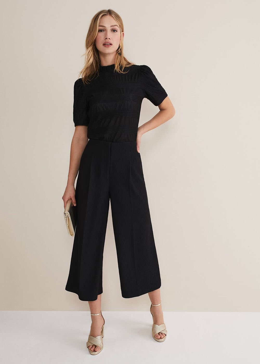 Samiha Textured Top - Black